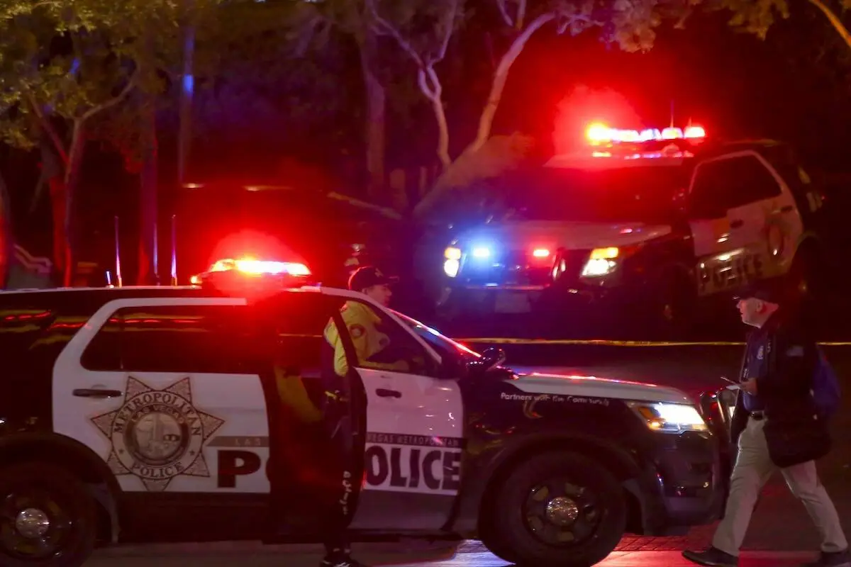 Las Vegas police investigate homicide in downtown