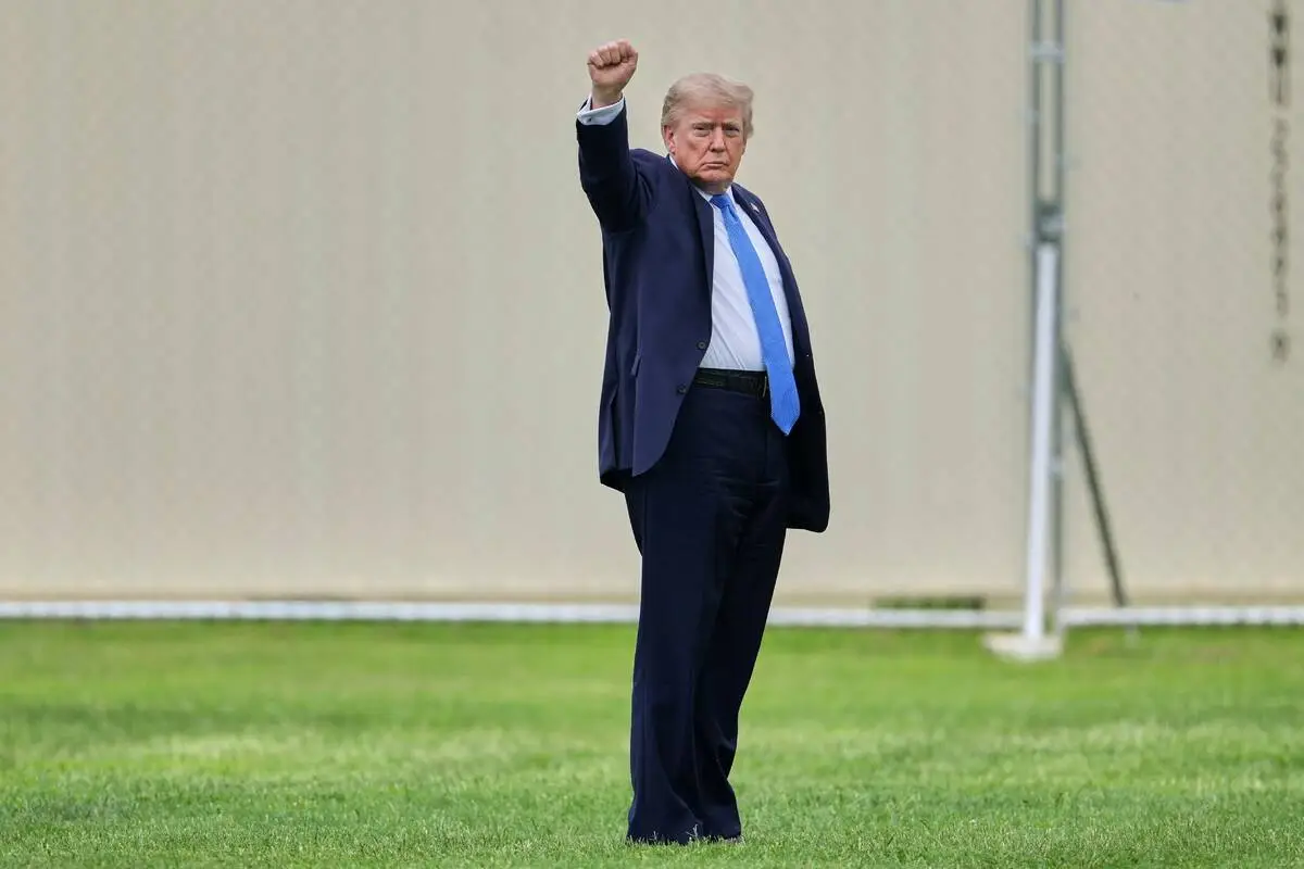 Trump used to say he saw a quick end to his Iran war, but 6 months later he claims he’s in no hurry