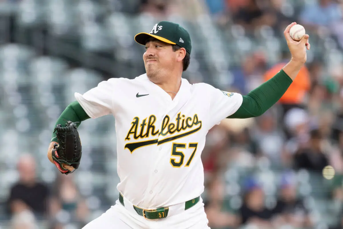Mayo, Encarnacion-Strand lift Orioles past Athletics in 10 innings