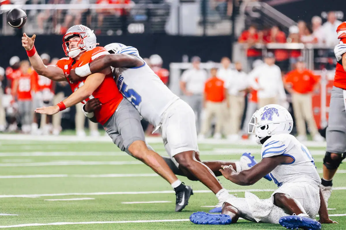UNLV not good enough in loss to Memphis — PHOTOS