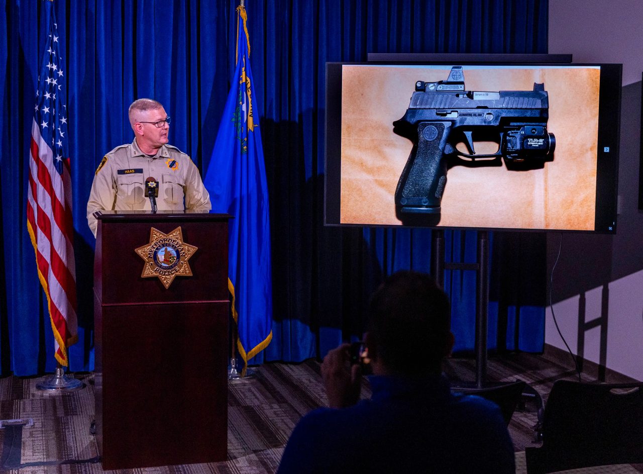 Las Vegas police detail shooting that left girl dead, officer injured
