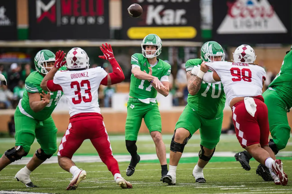 College football betting: Look beyond favorites for Heisman plays