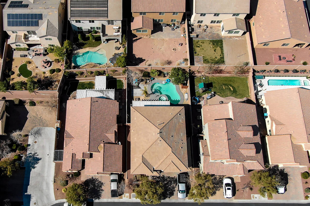 LETTER: Las Vegans should quit complaining about development, water