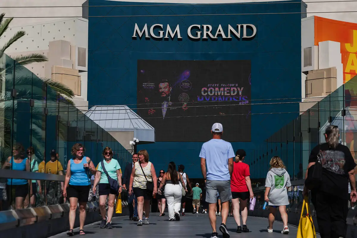 Lawsuit alleges MGM failed to protect guest from spa massage therapist