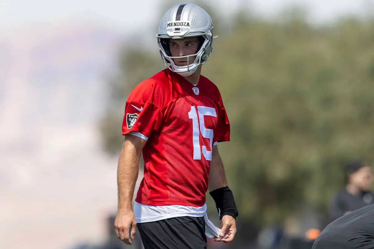 Mendoza set to serve as No. 2 quarterback for Raiders, starting tight end out
