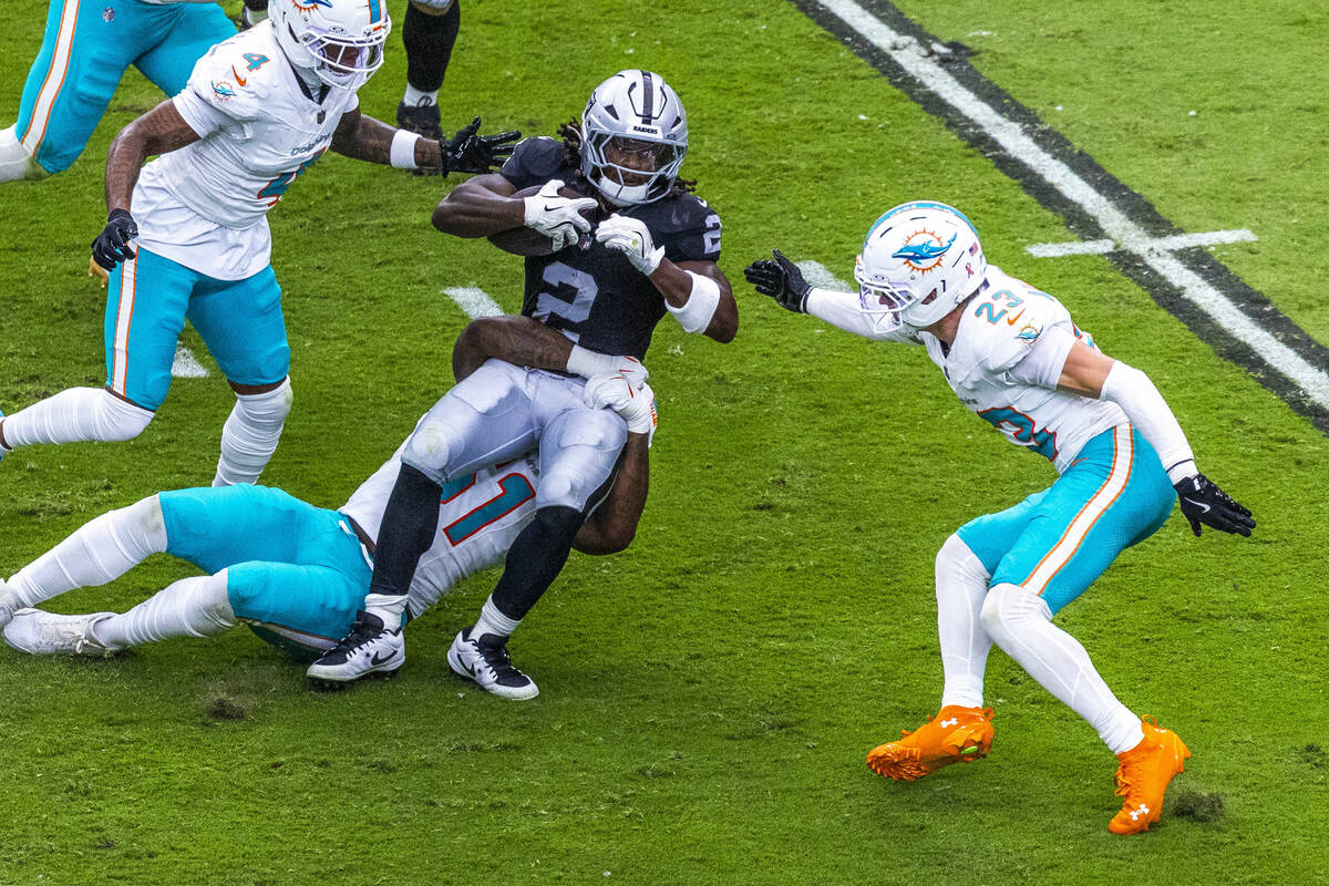 Graney: Raiders did what they were supposed to in beating the Dolphins