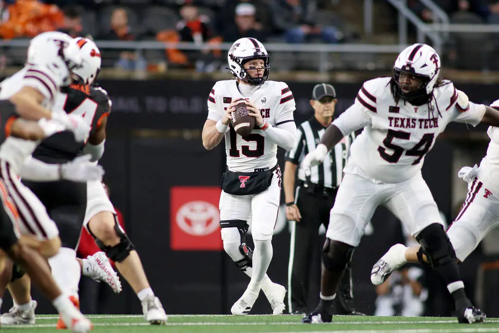 College football betting: Texas Tech vs Houston offers clear favorite