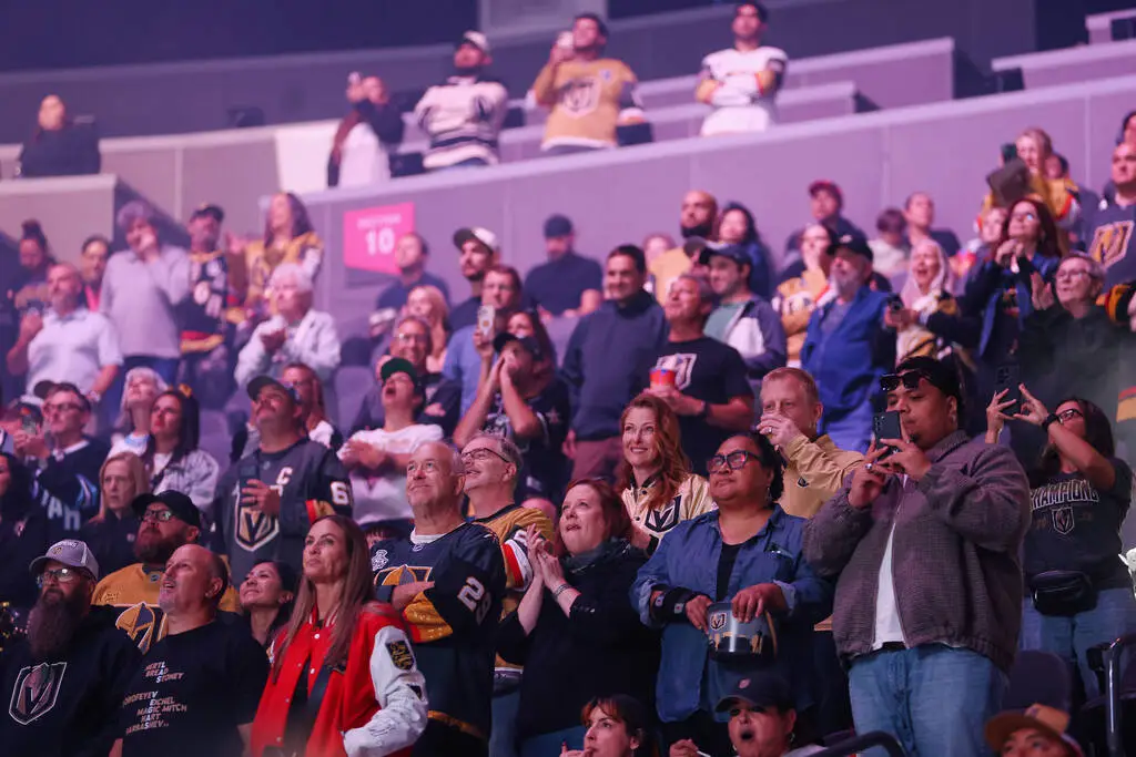 Knights rally in 3rd, stay perfect in preseason with OT win over Utah