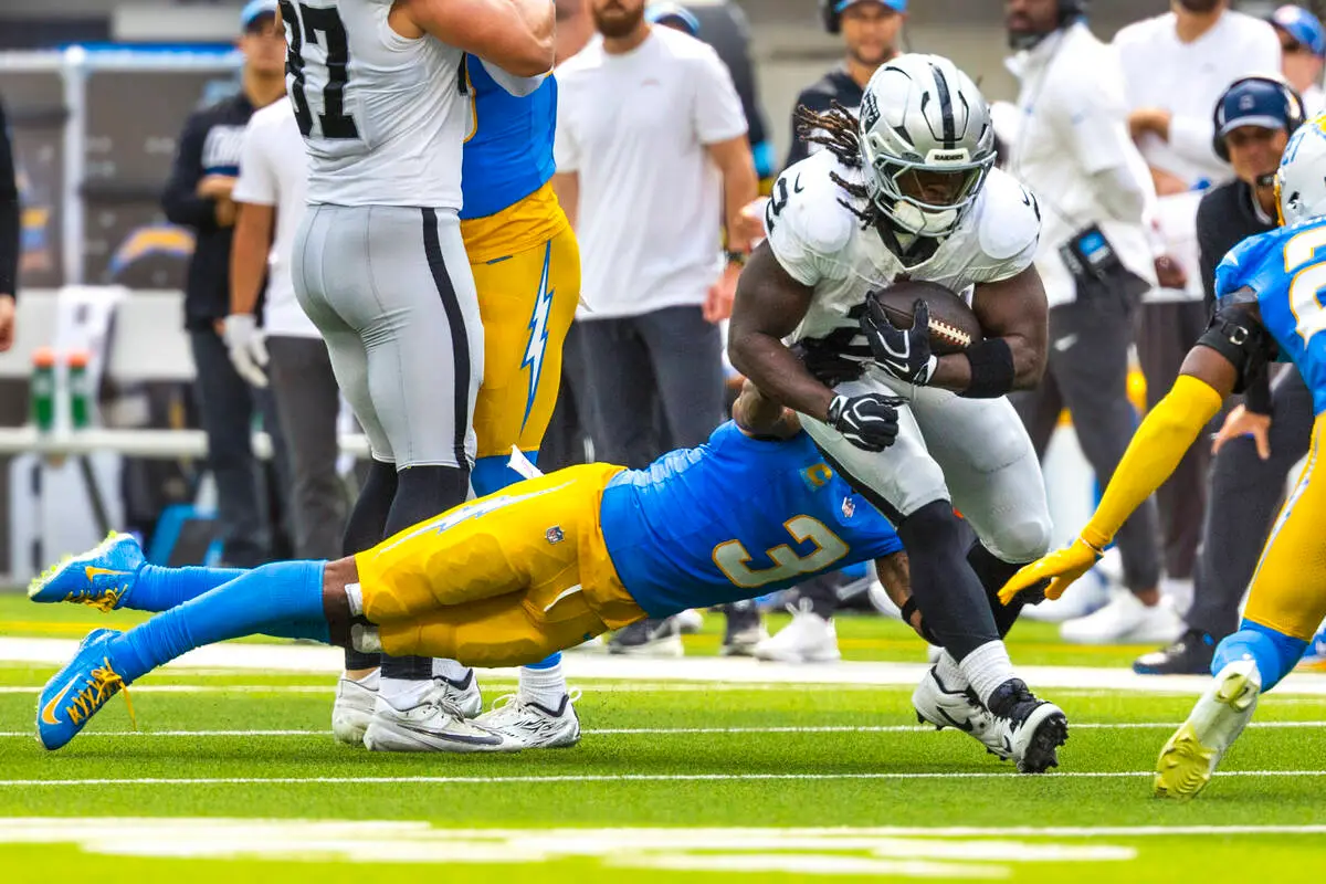 Raiders vs. Saints preview: How they match up, injuries, bold predictions