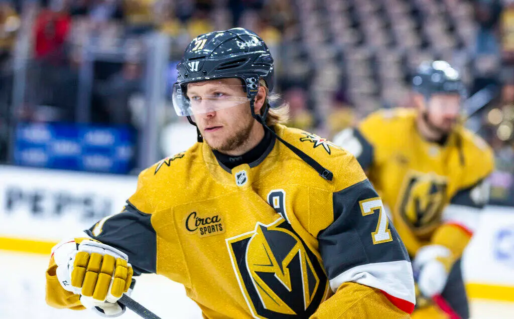 Golden Knights sign William Karlsson to 2-year extension