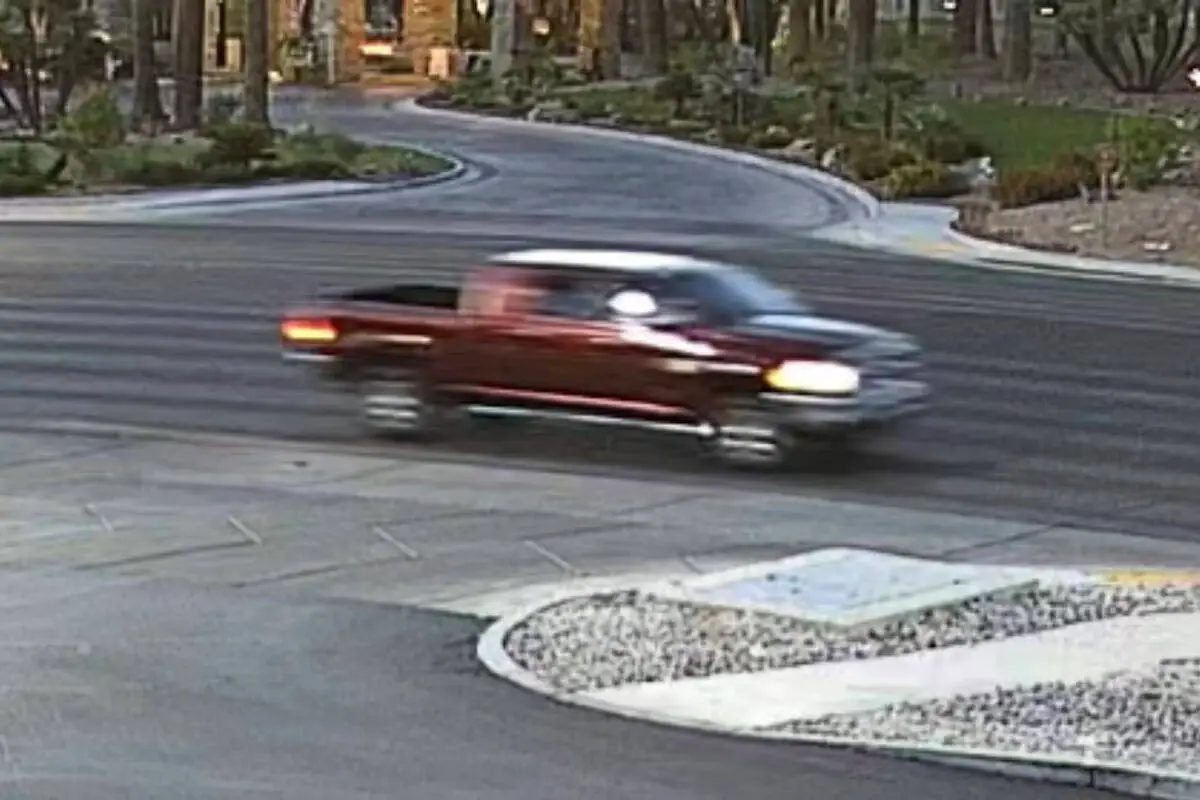 Police seeking info on suspect of hit-and-run in southwest Las Vegas Valley