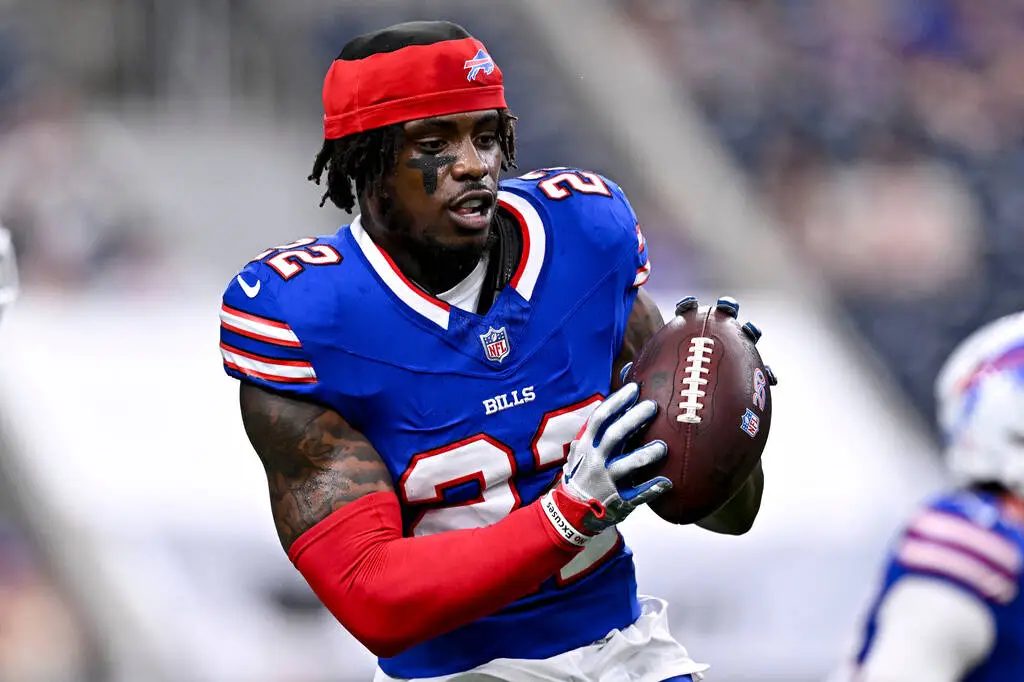 Bills starting safety ejected after spitting toward Raiders players