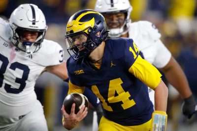 College football prediction: QB change causes Indiana-Michigan line to move