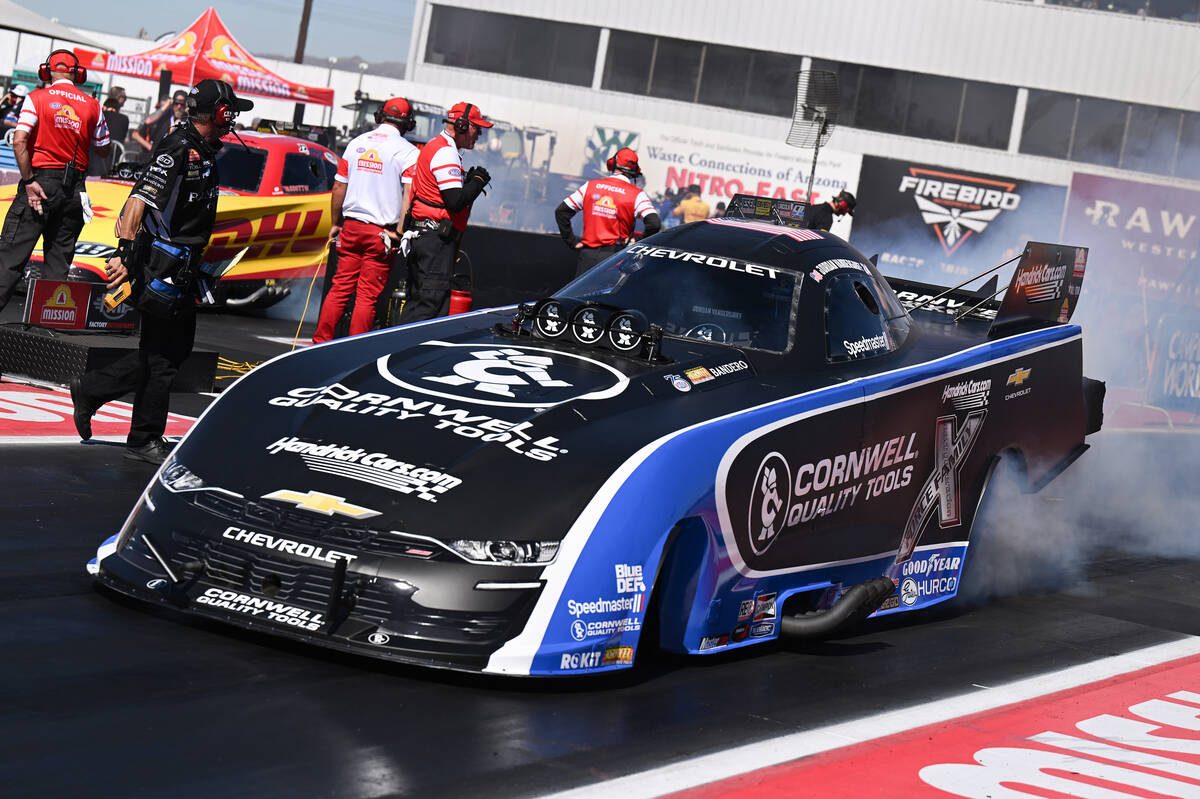 Former Bachelorette contestant in hunt for NHRA title entering Las Vegas