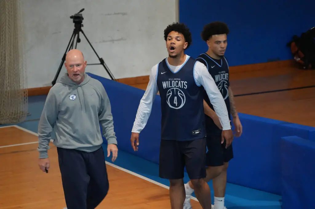 Picking college basketball’s season opener: Villanova vs. Notre Dame in Rome