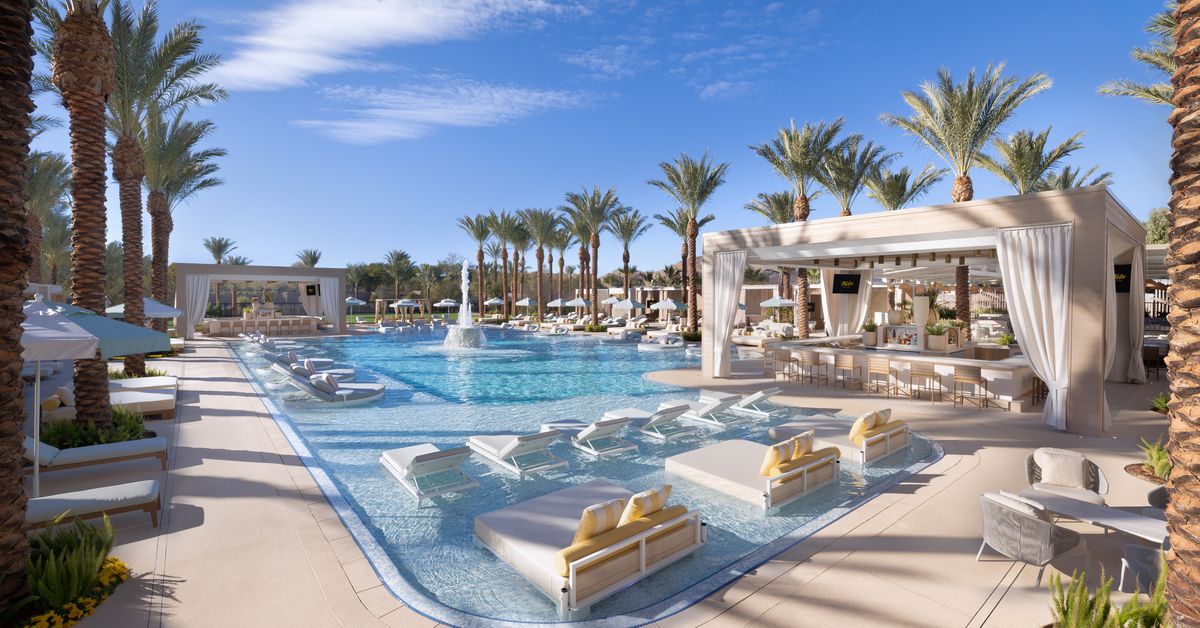 Peep the Durango Casino’s Swanky New Pool and Outdoor Cocktail Bar